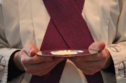 Kommentar zu: Eine Woche nach Osterfest… „Weißer Sonntag“ mit Erstkommunion