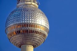 Das Kreuz mit dem Kreuz – Das Wort zum Wort zum Sonntag zum Berliner Fernsehturm