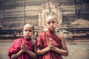 Kindergebete auf katholisch.de: Einführung in die religiöse Scheinwirklichkeit