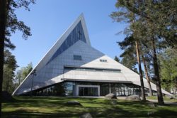 Kirche(n) von heute – Das Wort zum Wort zum Sonntag, Thema: Moderne Kirchen