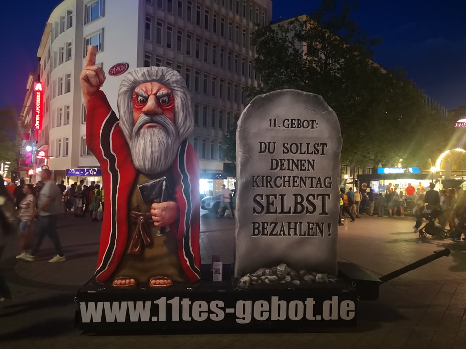 Foto: 11tes-gebot.de via Facebook